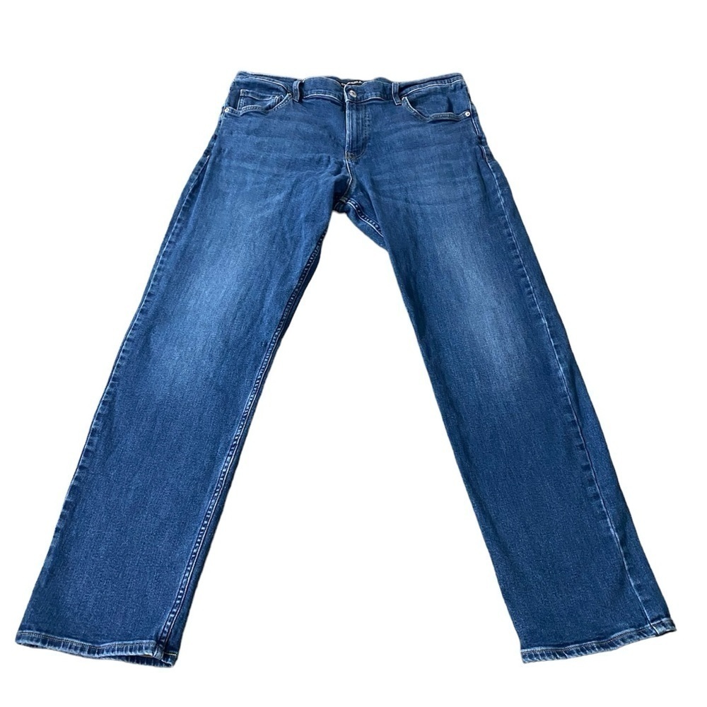 Calvin Klein Jeans Men’s Straight Fit 38W x 34L